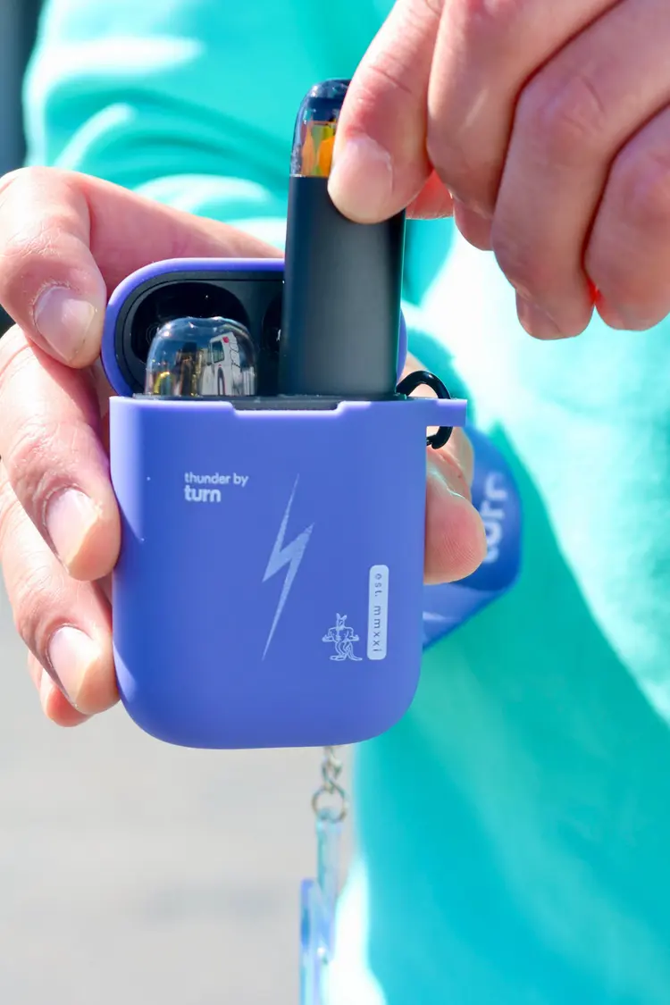 "thunder" silicone case